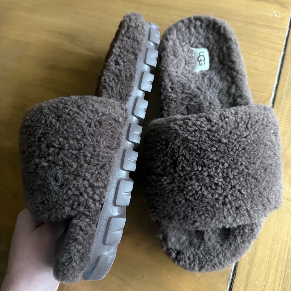 UGG Brown Fluffy Slippers - Picture 2 of 3